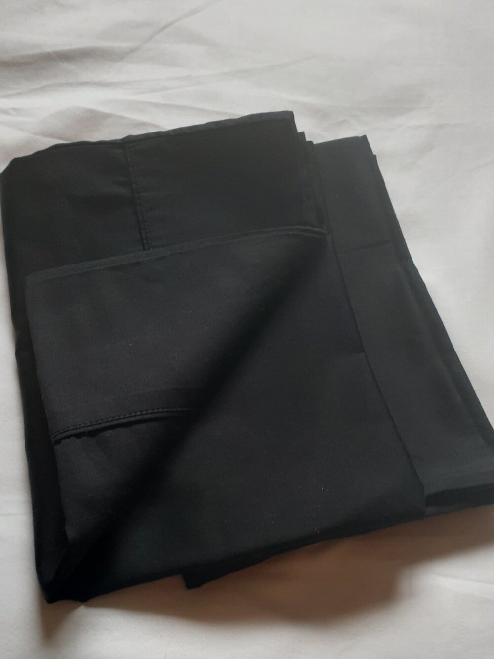 QE Home 100% Organic Cotton 2 Pillowcases Queen Size